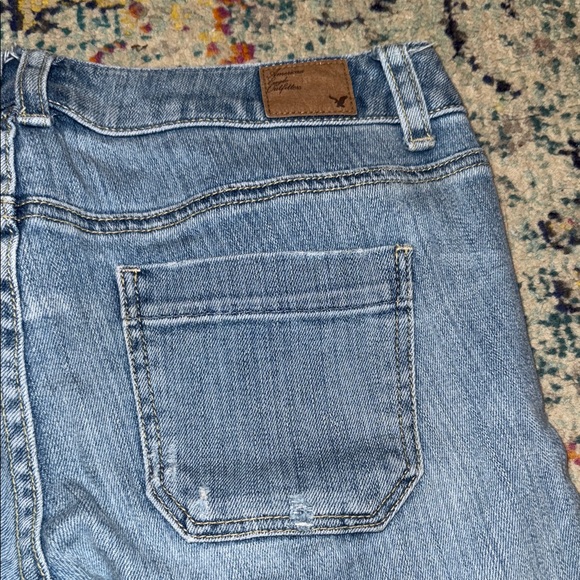 American Eagle Flare Jeans - Picture 3 of 6
